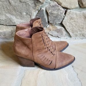 Coconuts by Matisse Booties